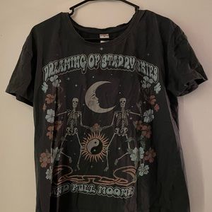 Grey peaceful tarot style design tee shirt with skeletons.